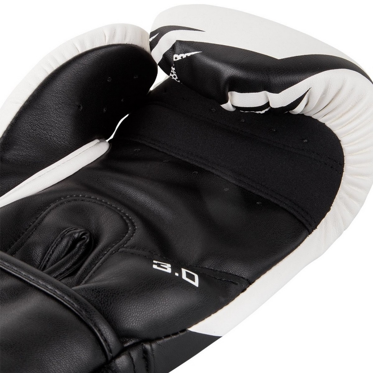 Перчатки Venum Challenger 3.0 03525-210-10oz белый\черный 1200_1200